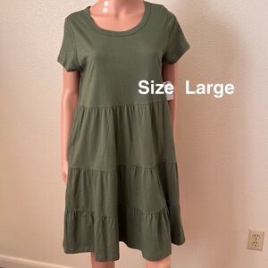 Time and Tru Women's and Women’s Plus Tiered Cotton Mini Dress, Large , Olive